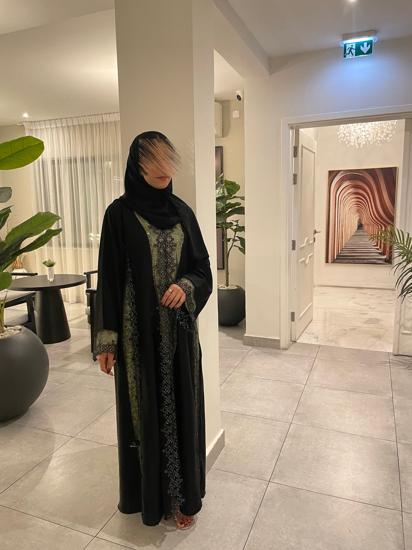 "New Lace Best Seller Abaya" Z121