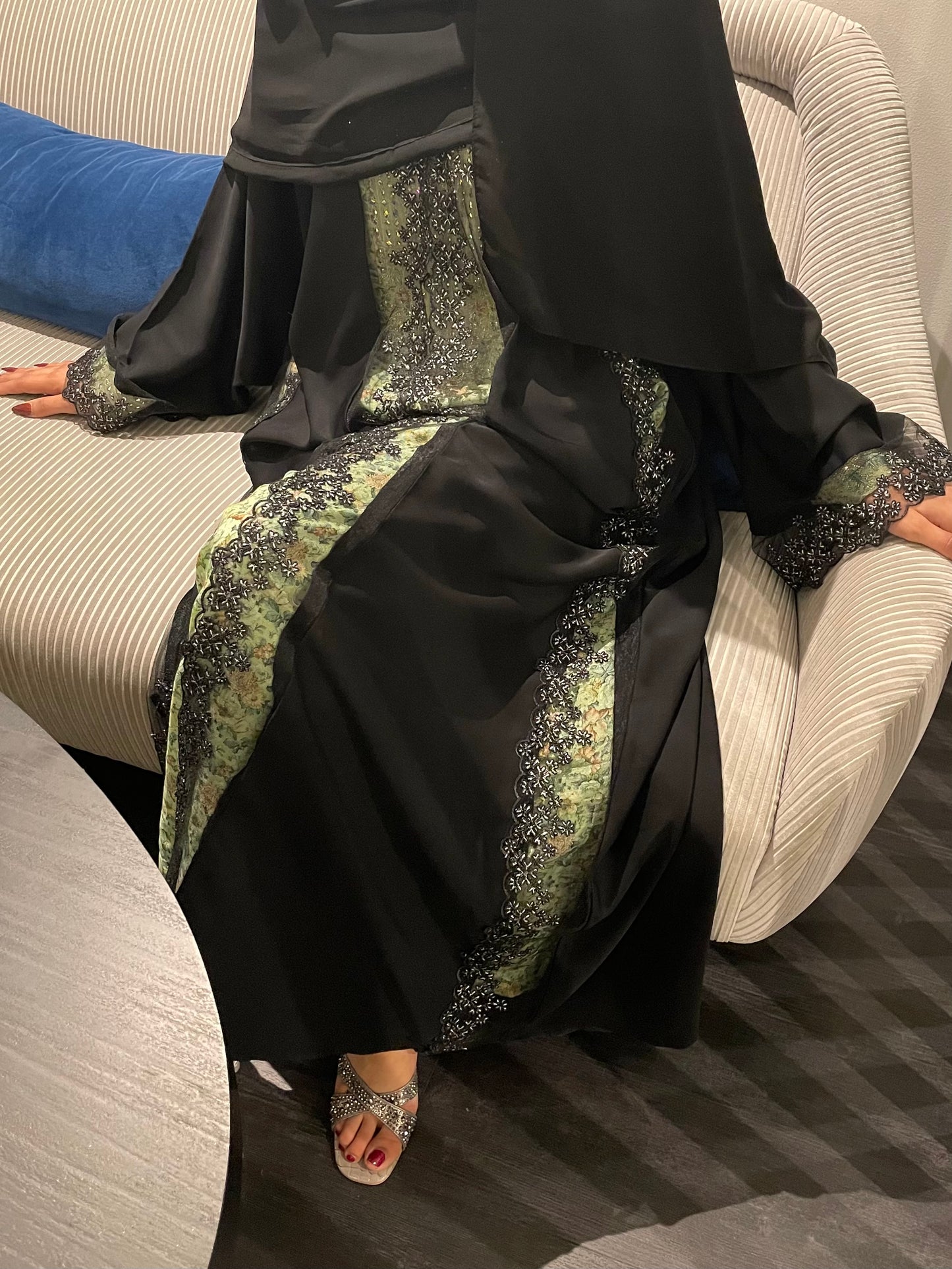 "New Lace Best Seller Abaya" Z121