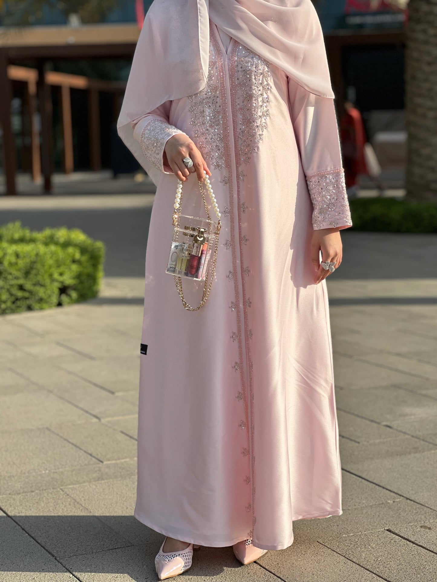 Zahida bi Blush Silver Abaya