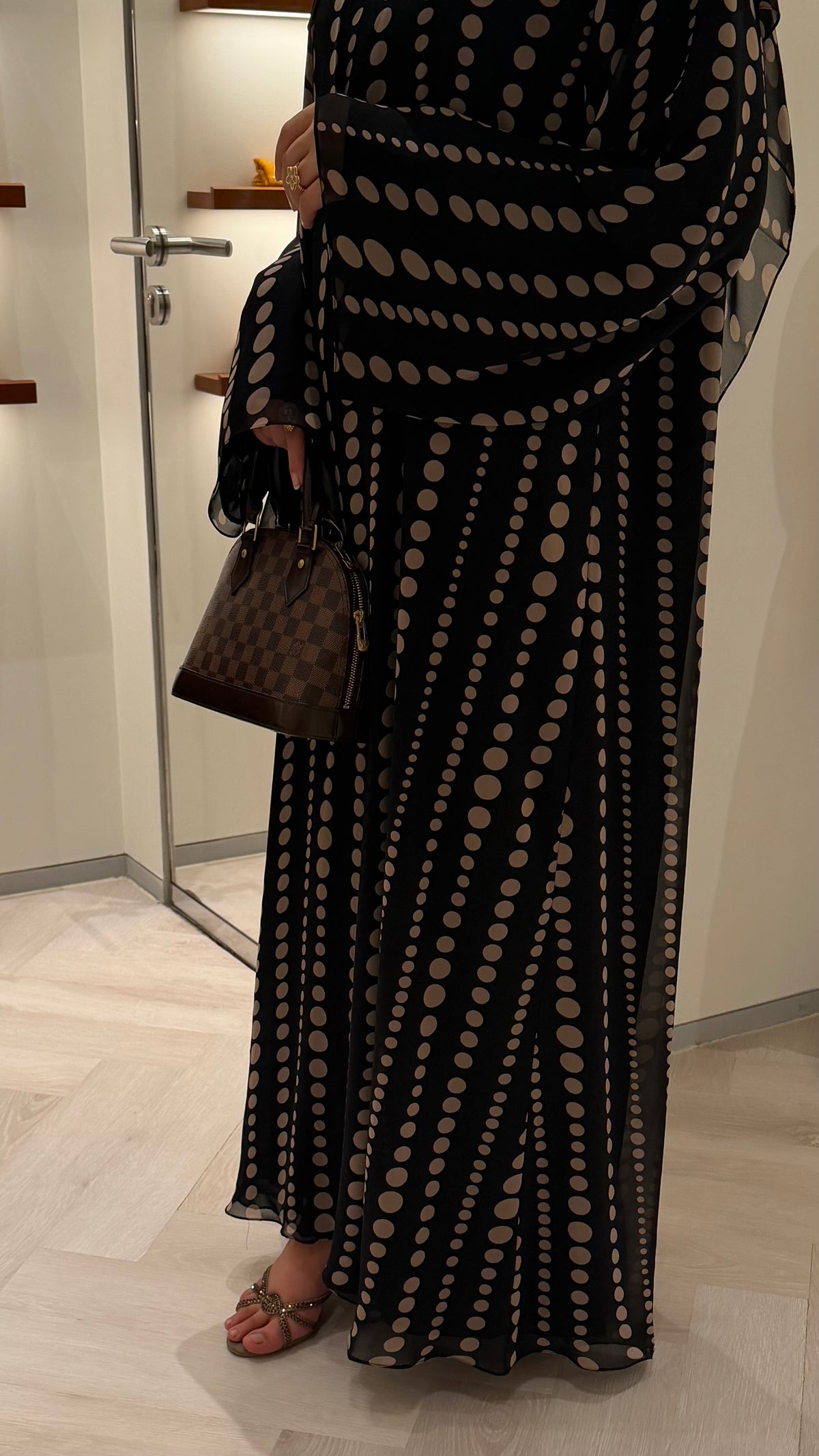 Classic noir printed chiffon abaya