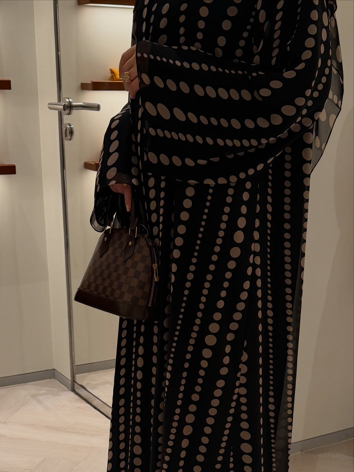 Classic noir printed chiffon abaya