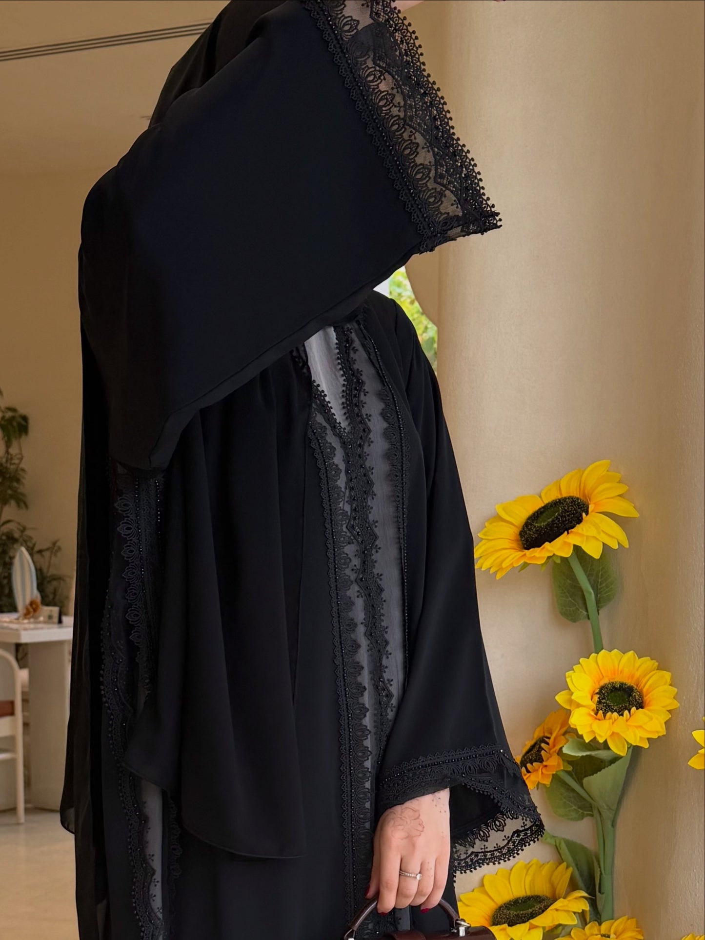 Black Luxe Lace Abaya for Women | Dubai Abaya