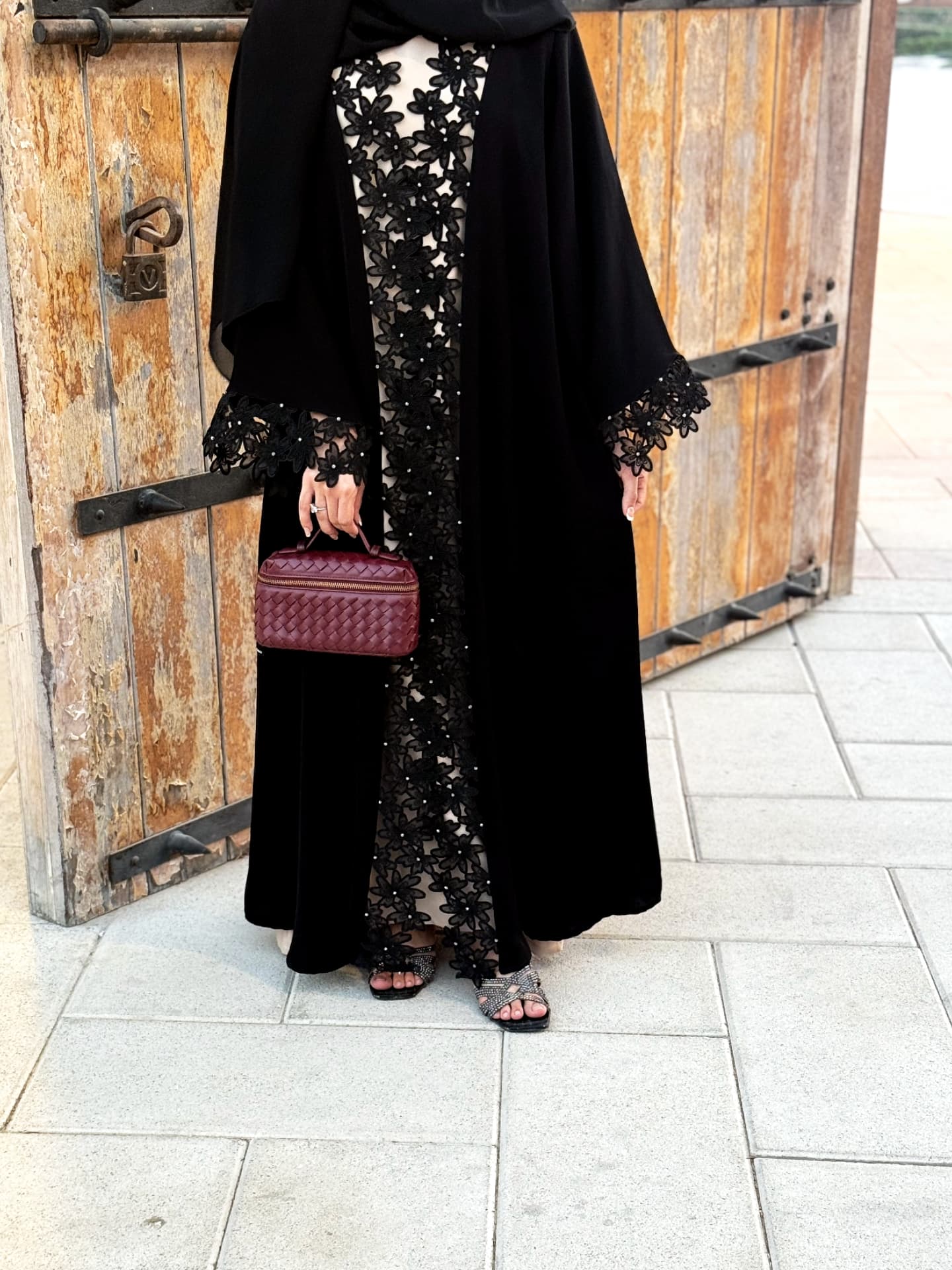 Dantel design latest Abaya