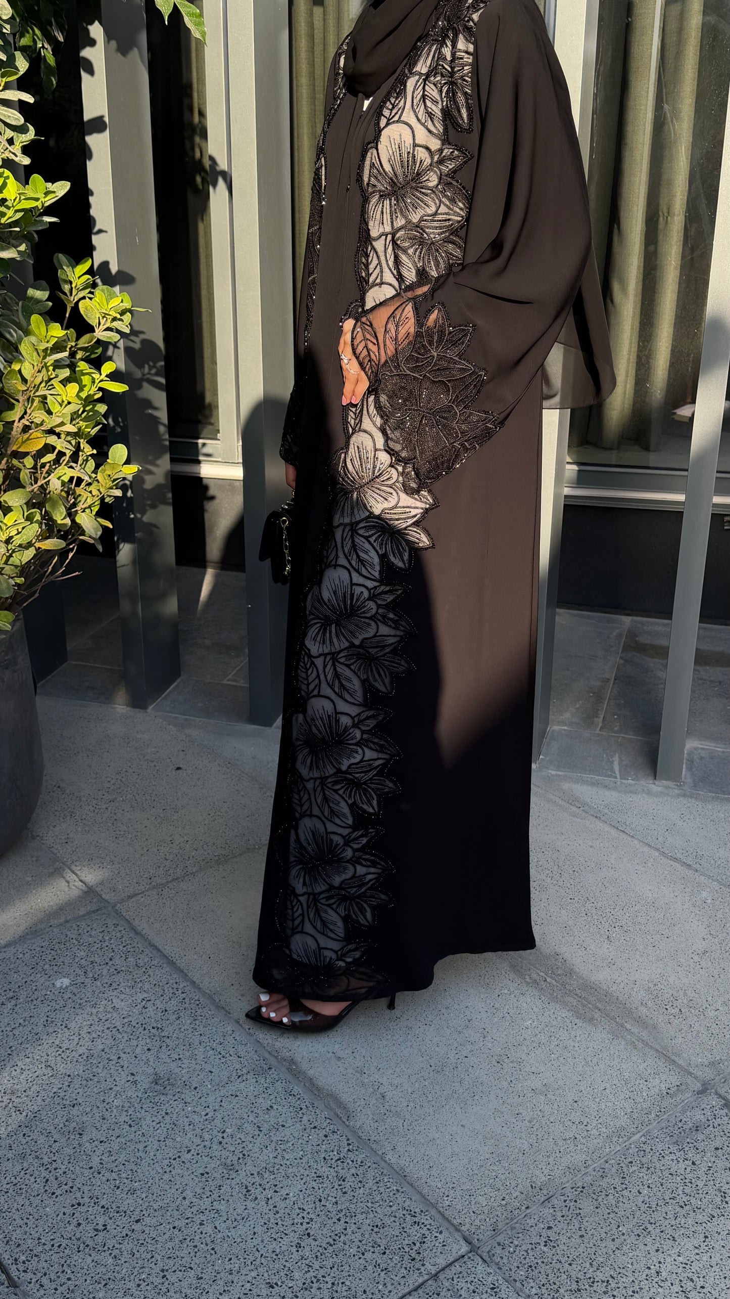 Luxury Black Floral Embroidered Abaya UAE | Zahidabi Dubai