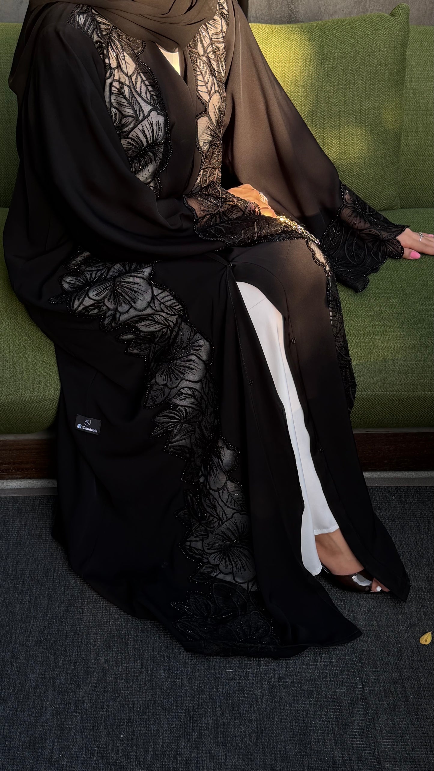 Luxury Black Floral Embroidered Abaya UAE | Zahidabi Dubai