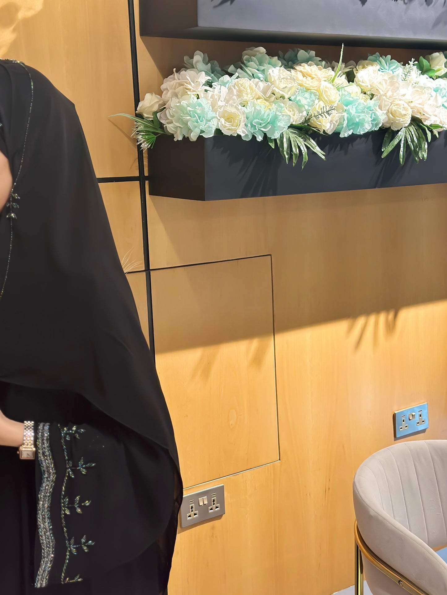 Chiffon Abaya with Net Side Panels and Handwork