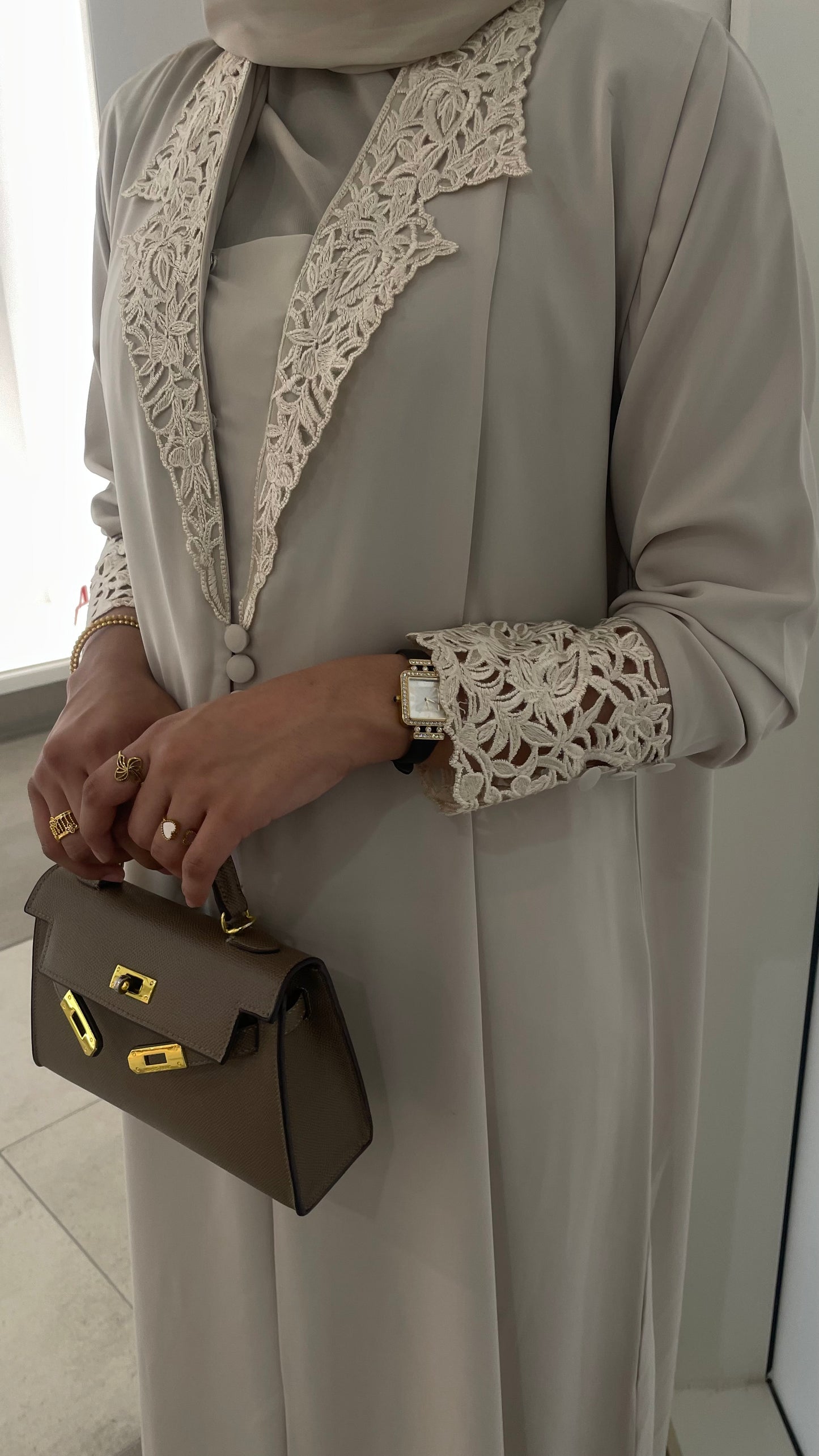 Luxury Beige Collar Abaya