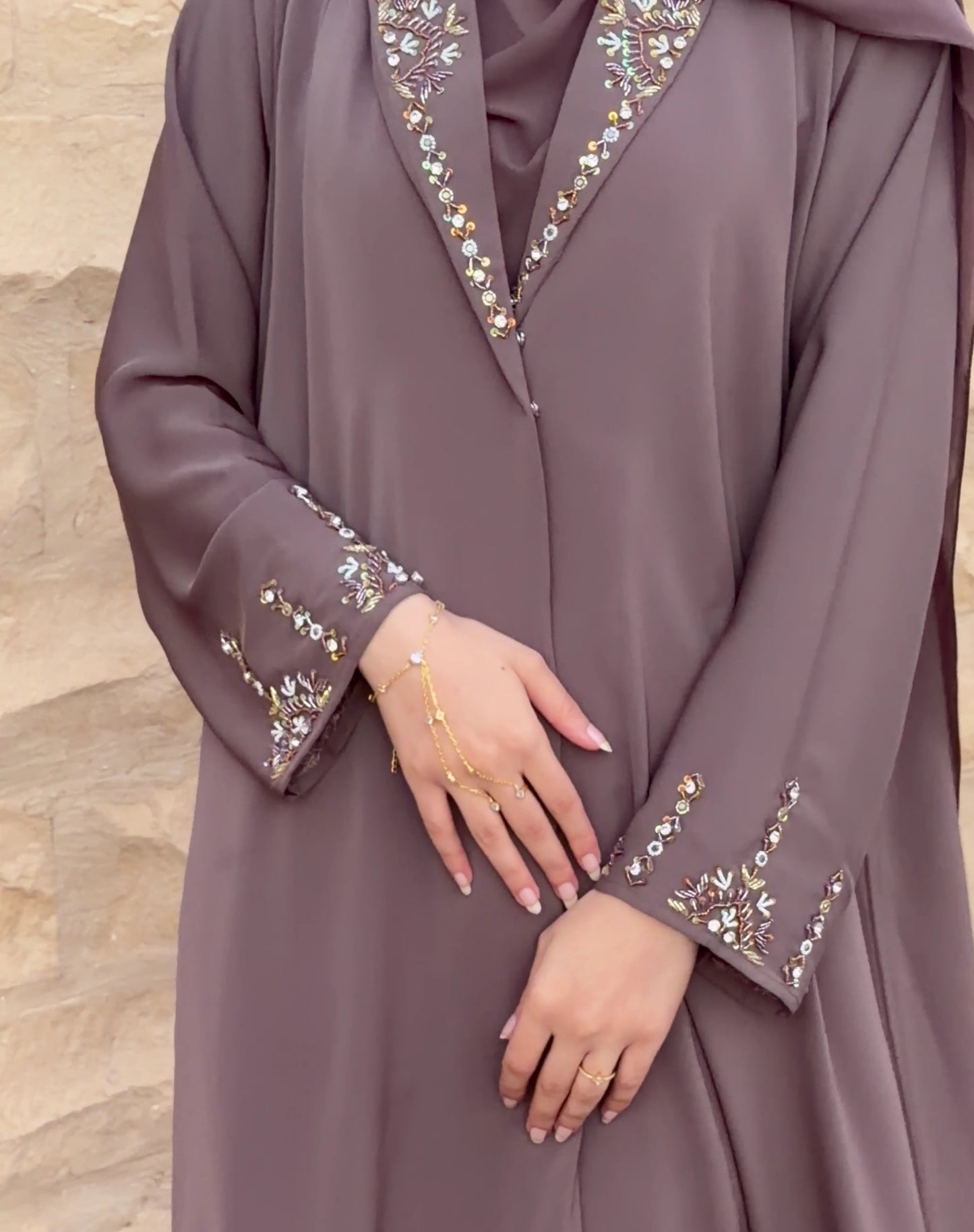 Comfortable Collar design Zahidabi Abaya