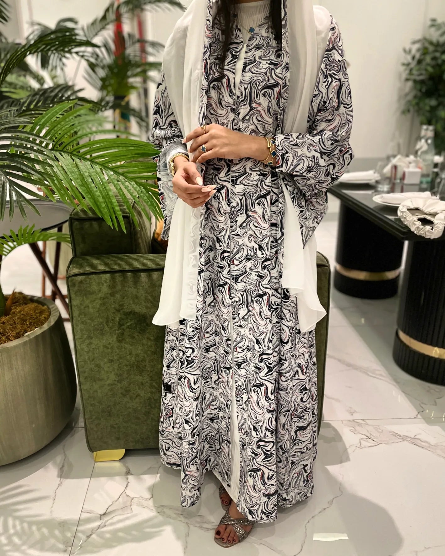 Printed Abaya in Soft, High-Quality Linen Z109