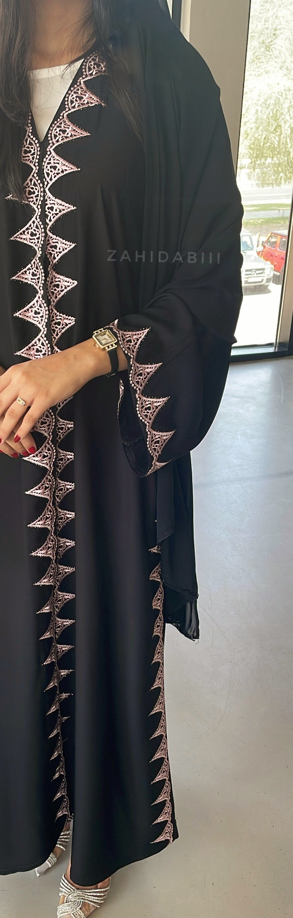 Latest embroidery pattern Abaya