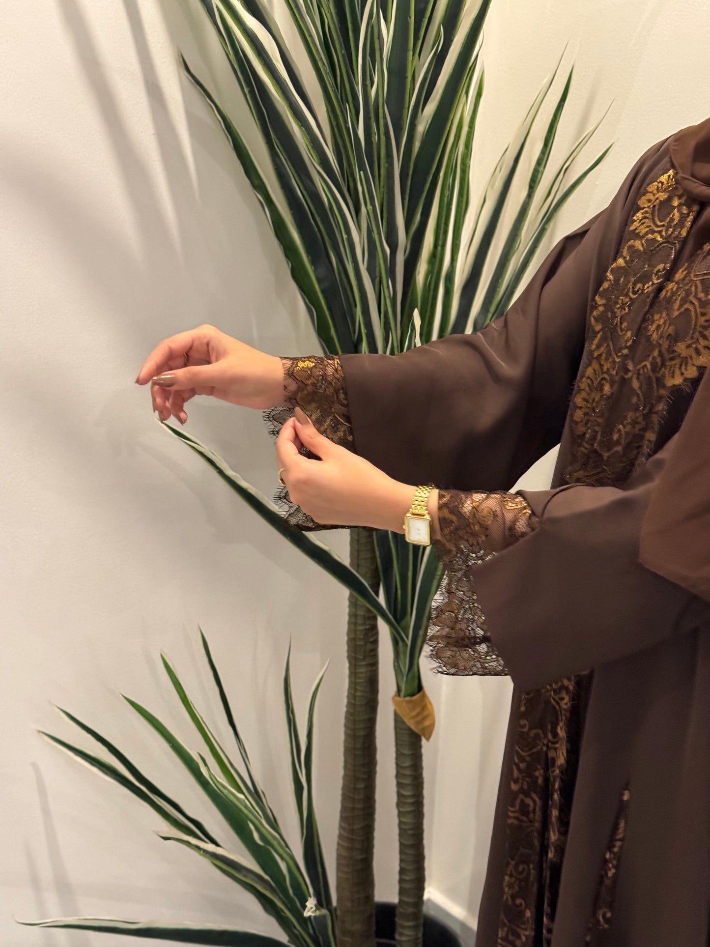 Luxury Brown Abaya in Nada Fabric with Dantel | UAE Abaya Shop - Zahida bi 