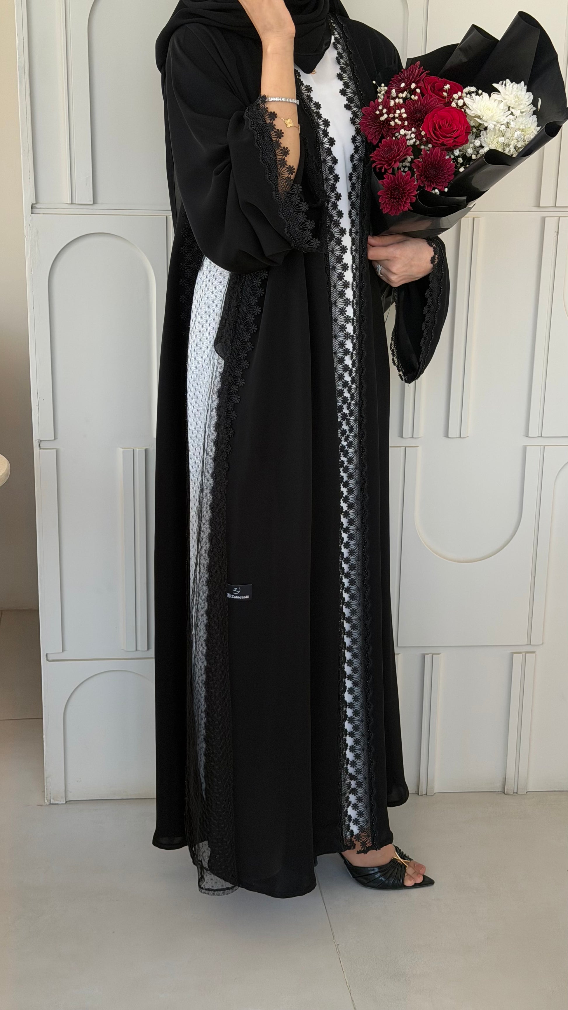 Luxury Abaya UAE | Elegant Black Abayas Online – Zahidabi Abaya - Zahida bi 