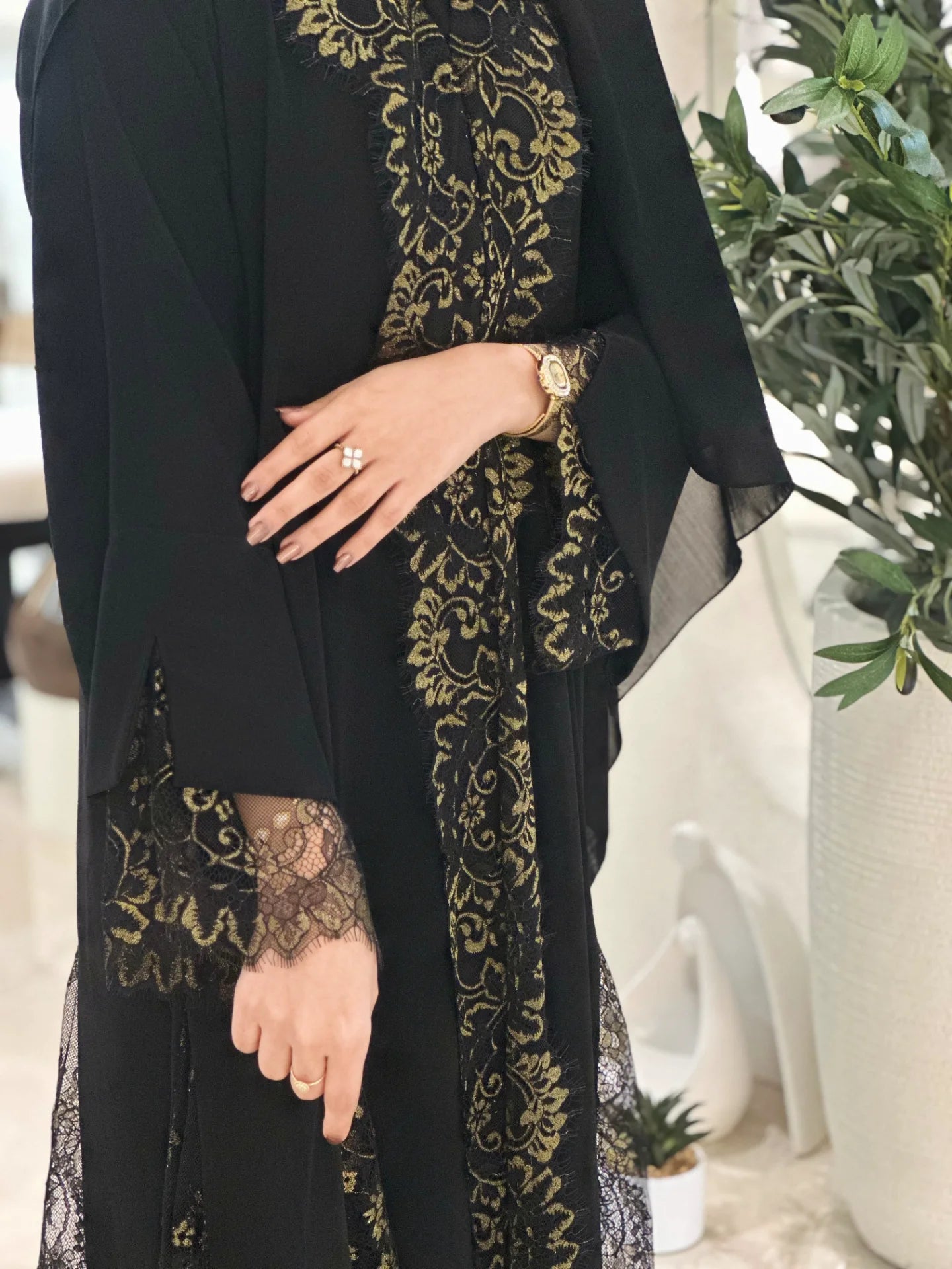Luxury Brown/Black Abaya in Nada Fabric with Dantel | UAE Abaya Shop - Zahida bi 
