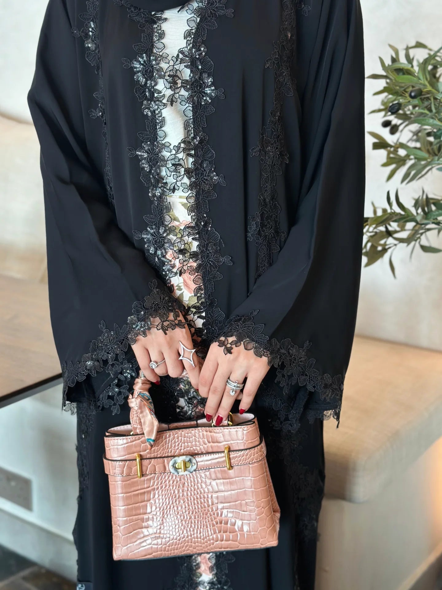 Dantel pattern Abaya - Zahida bi 