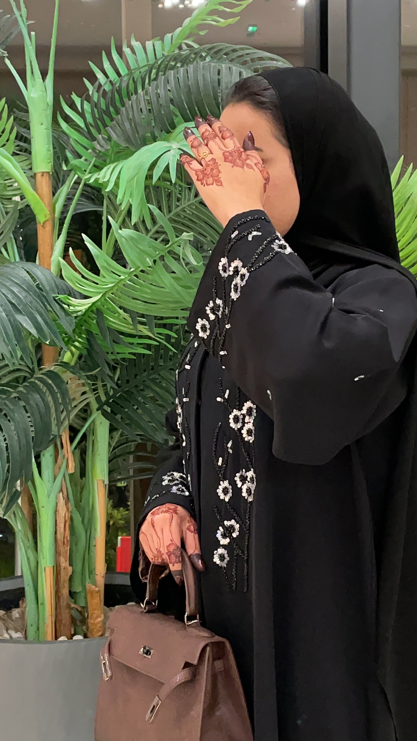 Designer Black Abaya with Handwork – Eid & Occasion Wear UAE