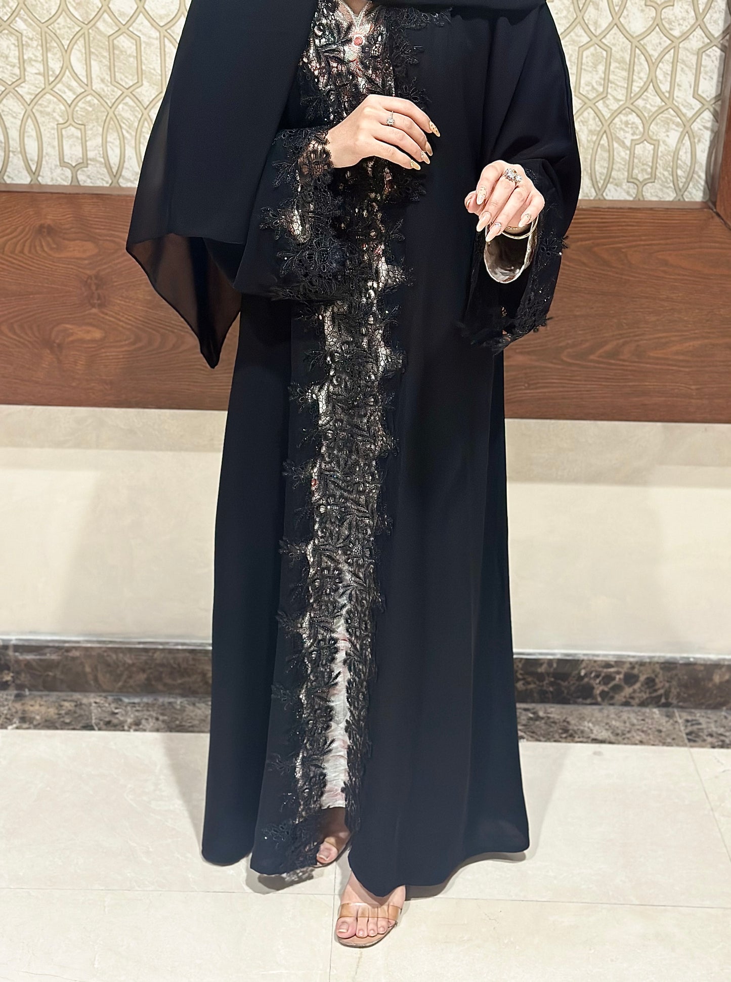 Nada Abaya with Trending Front Lace Z119