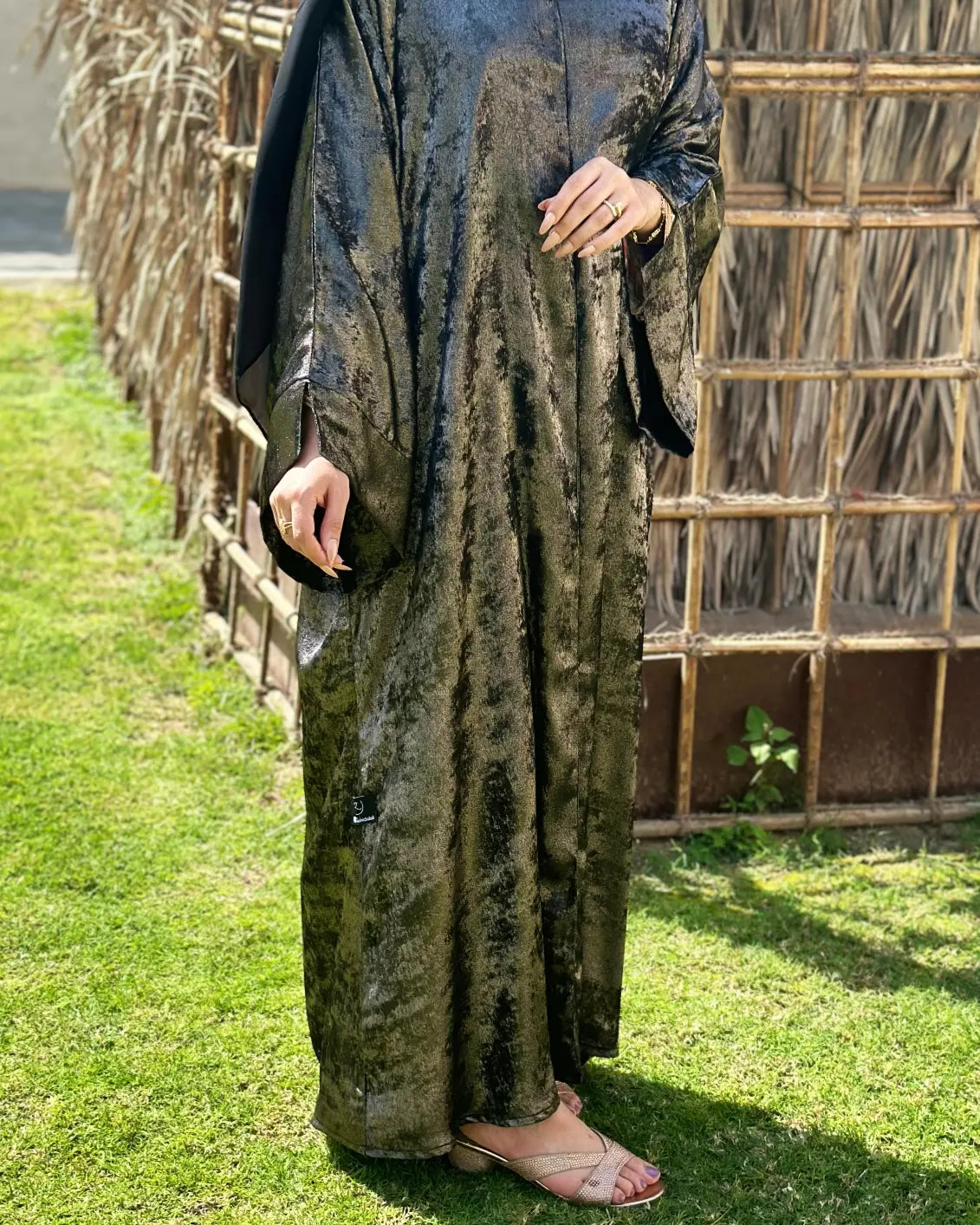 Glittering Abaya with Golden Foil fabric Design Z128