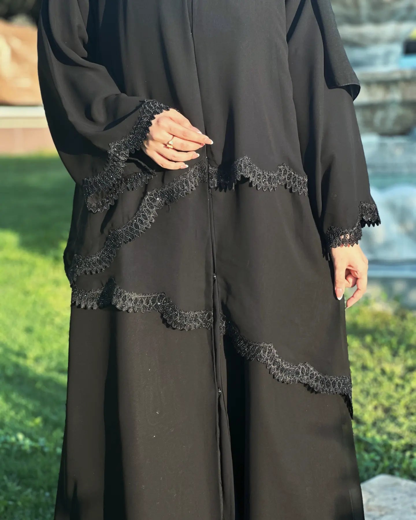 Premium Lace-Trimmed Black Abaya – Modern Modest Wear