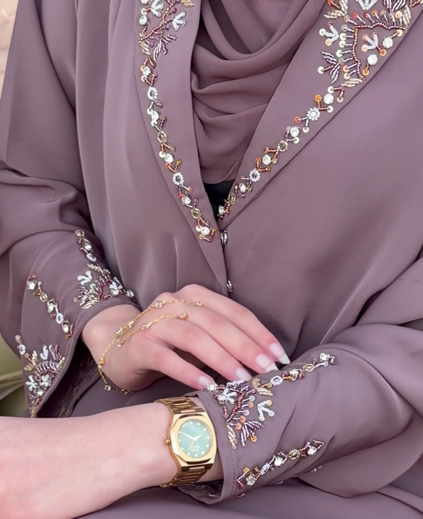 Comfortable Collar design Zahidabi Abaya