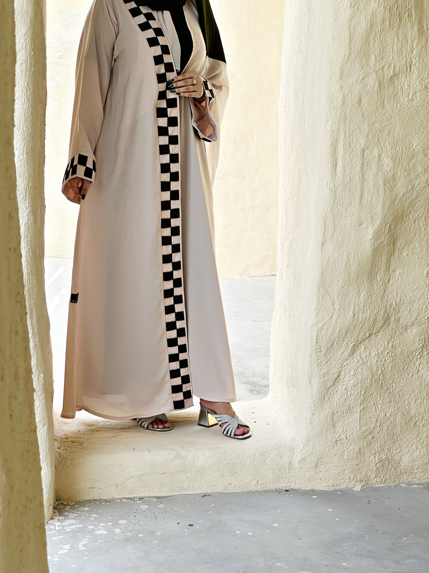 Checked Pattern Abaya & Inner Dress - New Arrival Z136