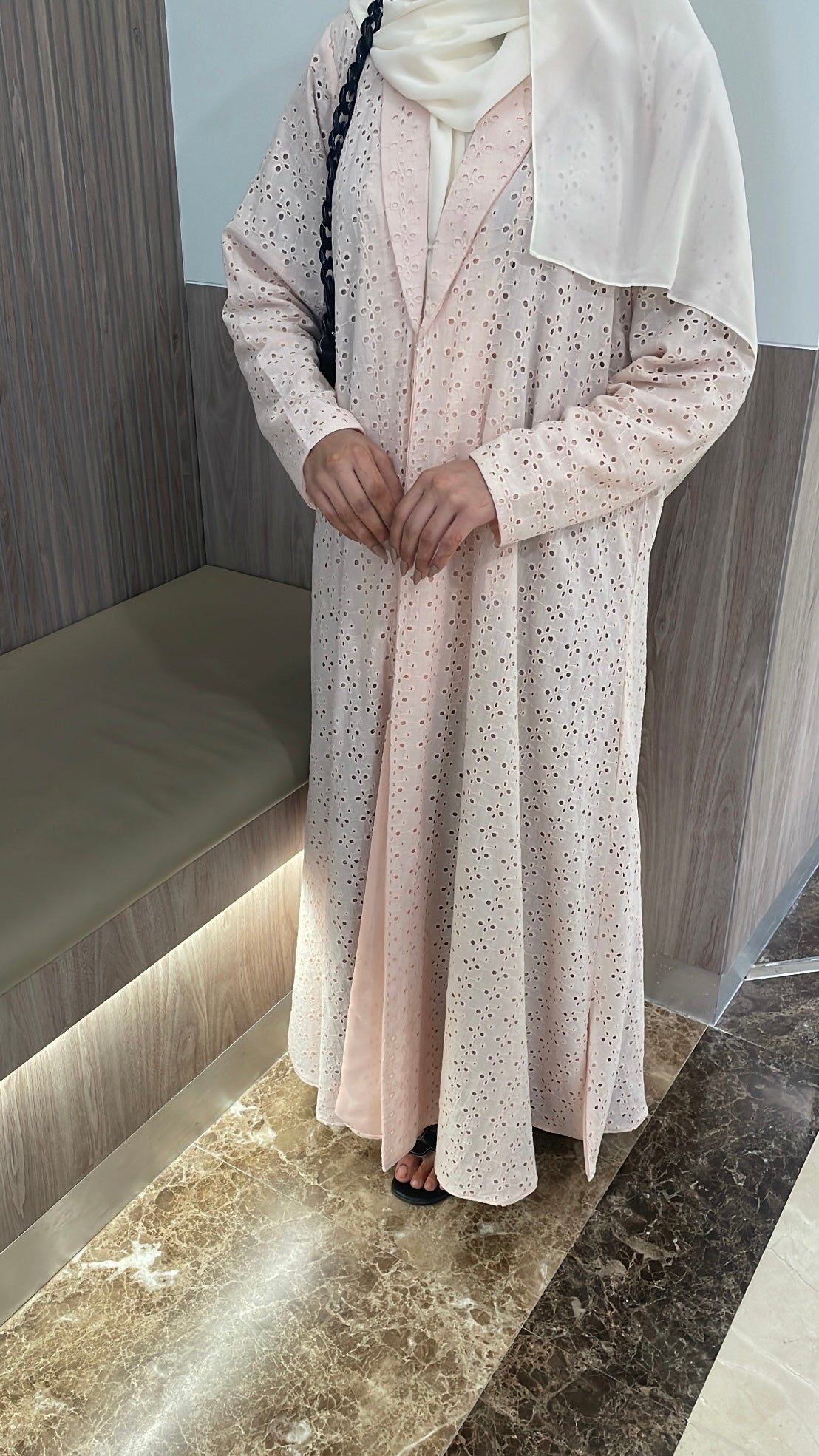 Abaya linen with embroidery