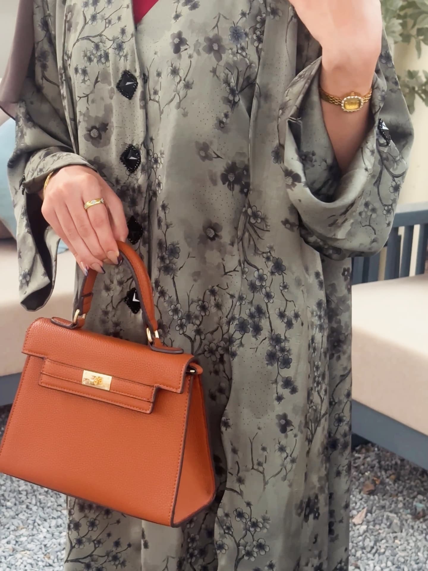 Modern & Elegant Abaya–  Loved in UAE