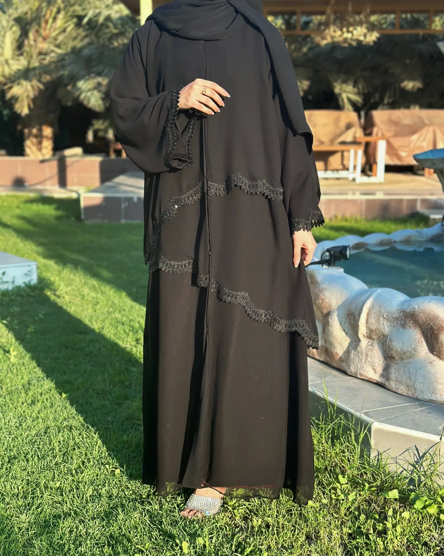 Premium Lace-Trimmed Black Abaya – Modern Modest Wear