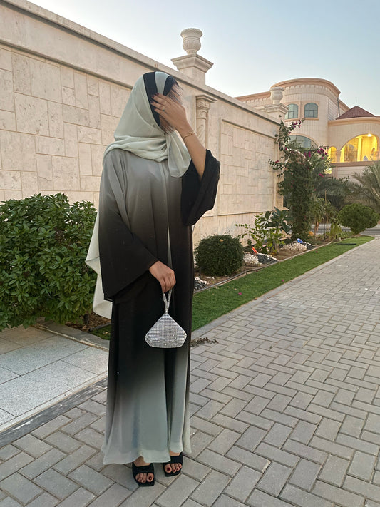"Ombre Chiffon Abaya in Green to Light Shade" Z111