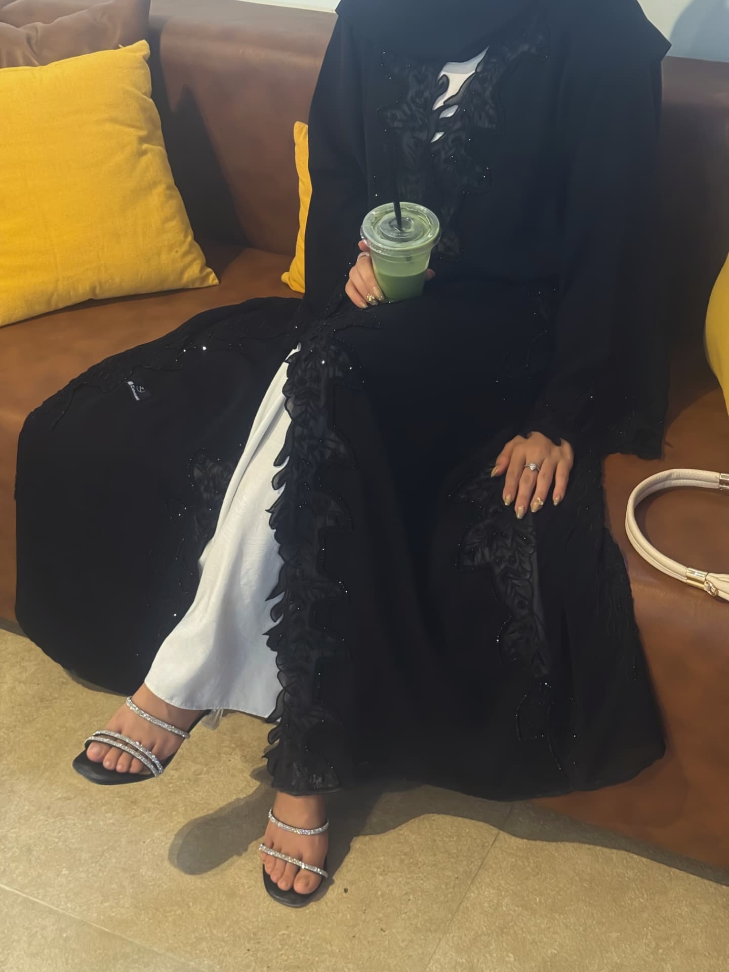 Abaya that Define Sophistication