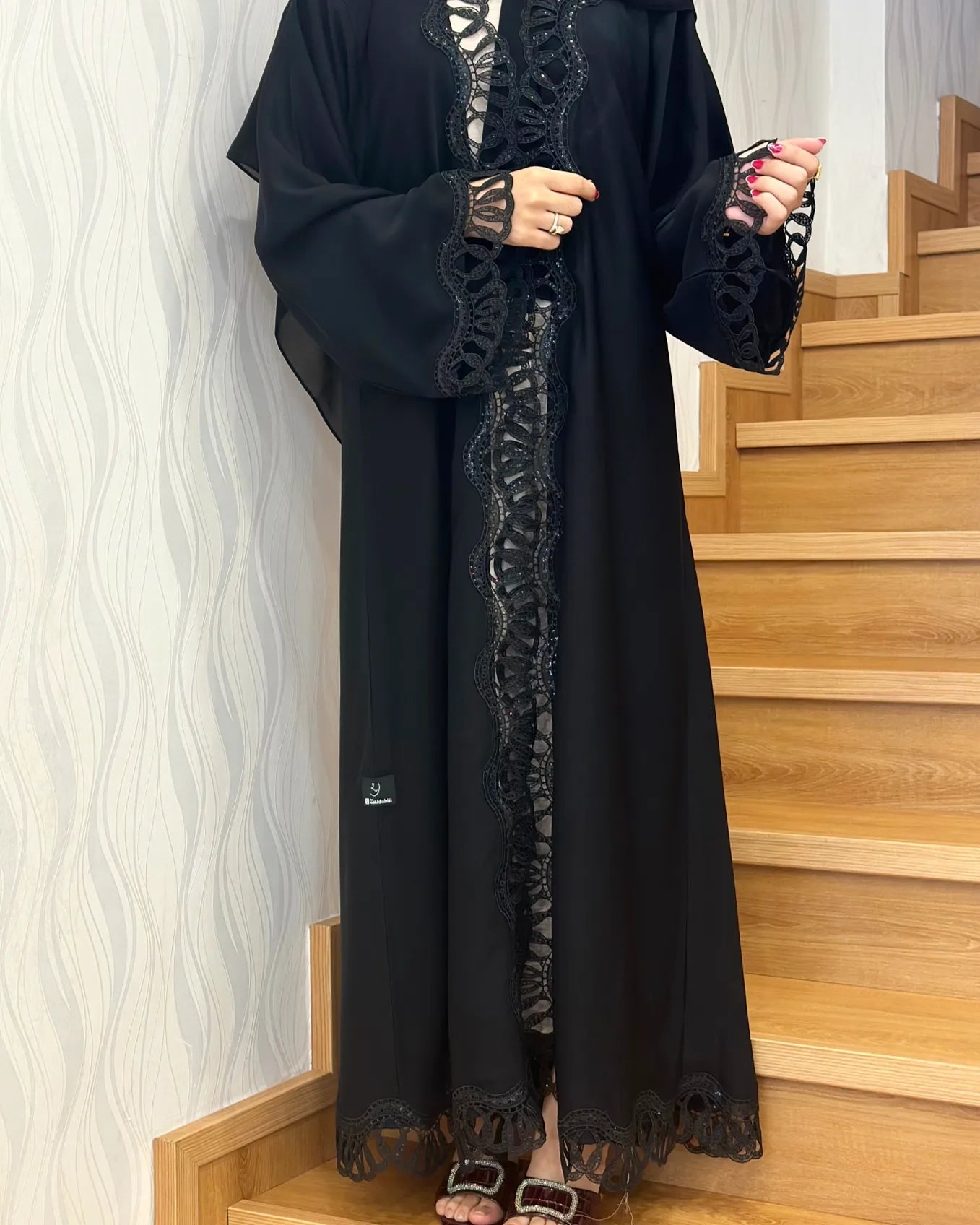 Abaya nada with black lace Z133