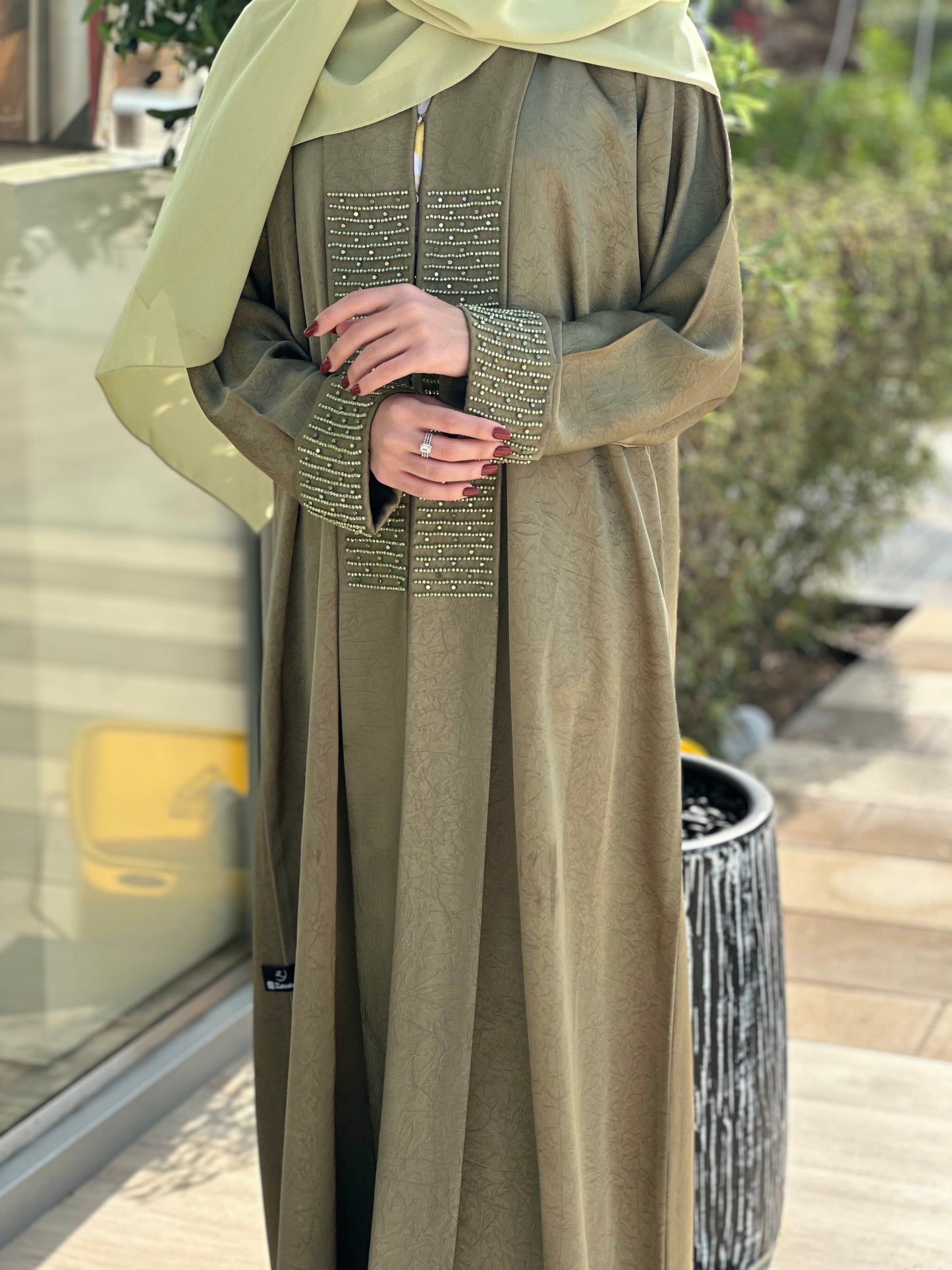 Crush textured Abaya