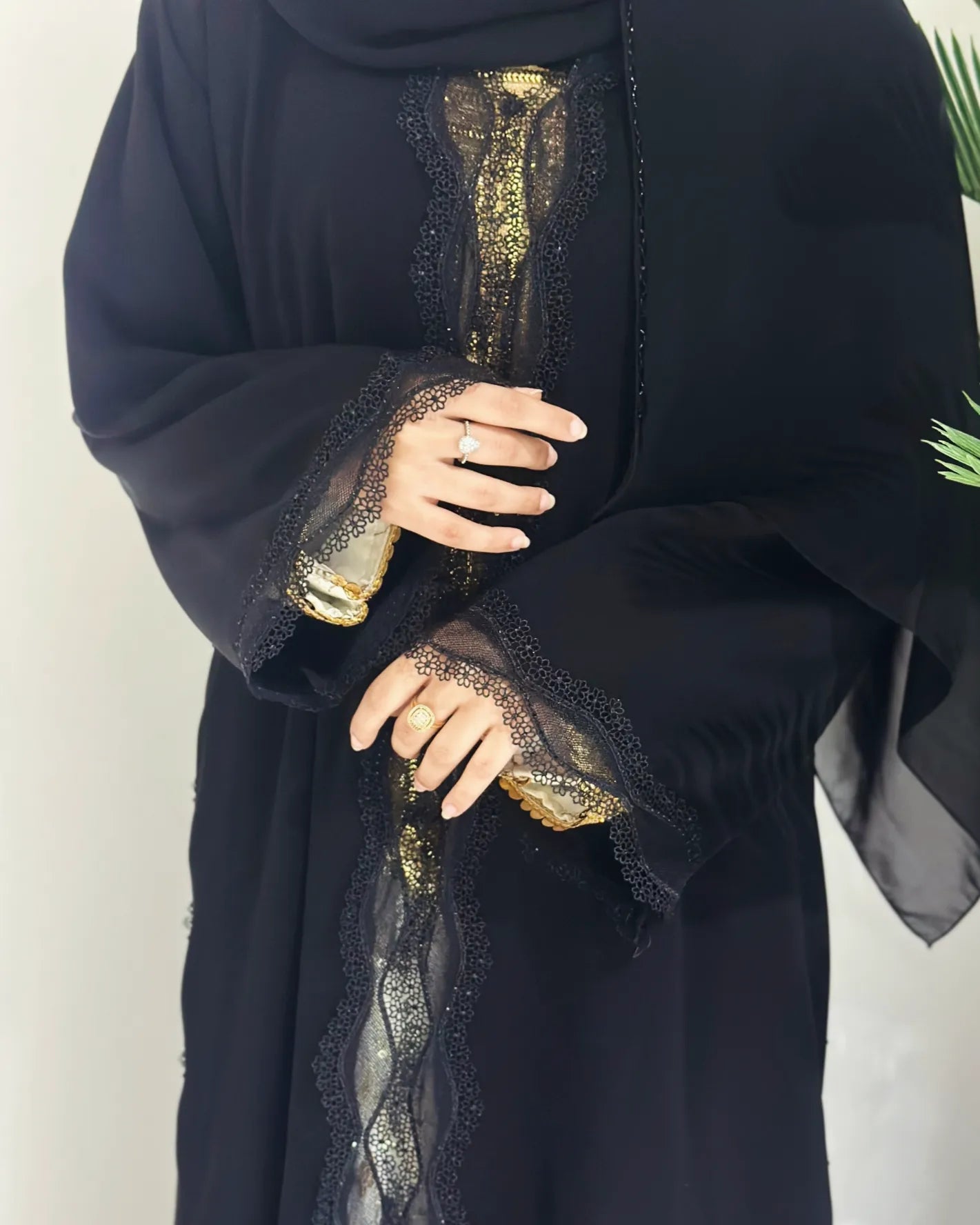 Nada Abaya with Dantel and Crystal Stone Work on Top Z126
