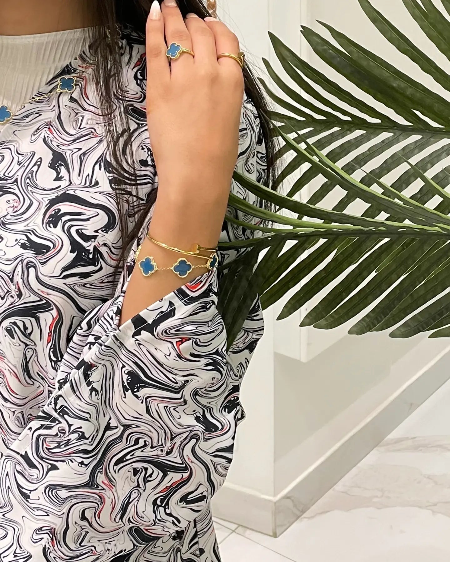 Printed Abaya in Soft, High-Quality Linen Z109